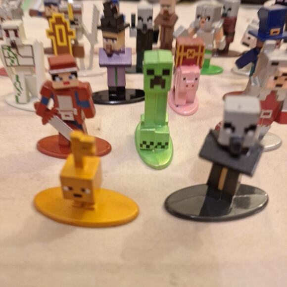 2020 Minecraft Nano Metalfigs Die-Cast Set of 19 - Picture 1 of 5